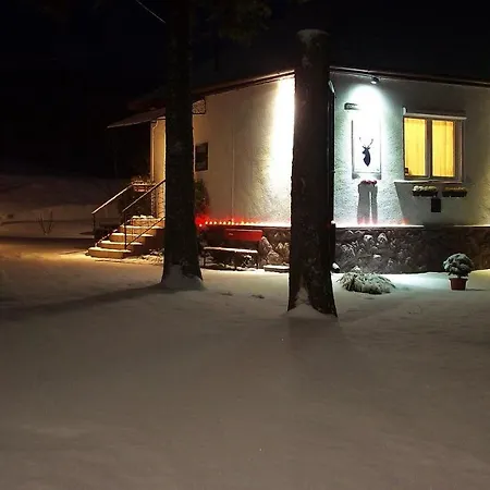 Vadaszles Vendeghaz Bukkszentmarton Exterior photo