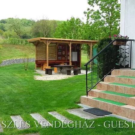 Vadaszles Vendeghaz Bukkszentmarton Exterior photo