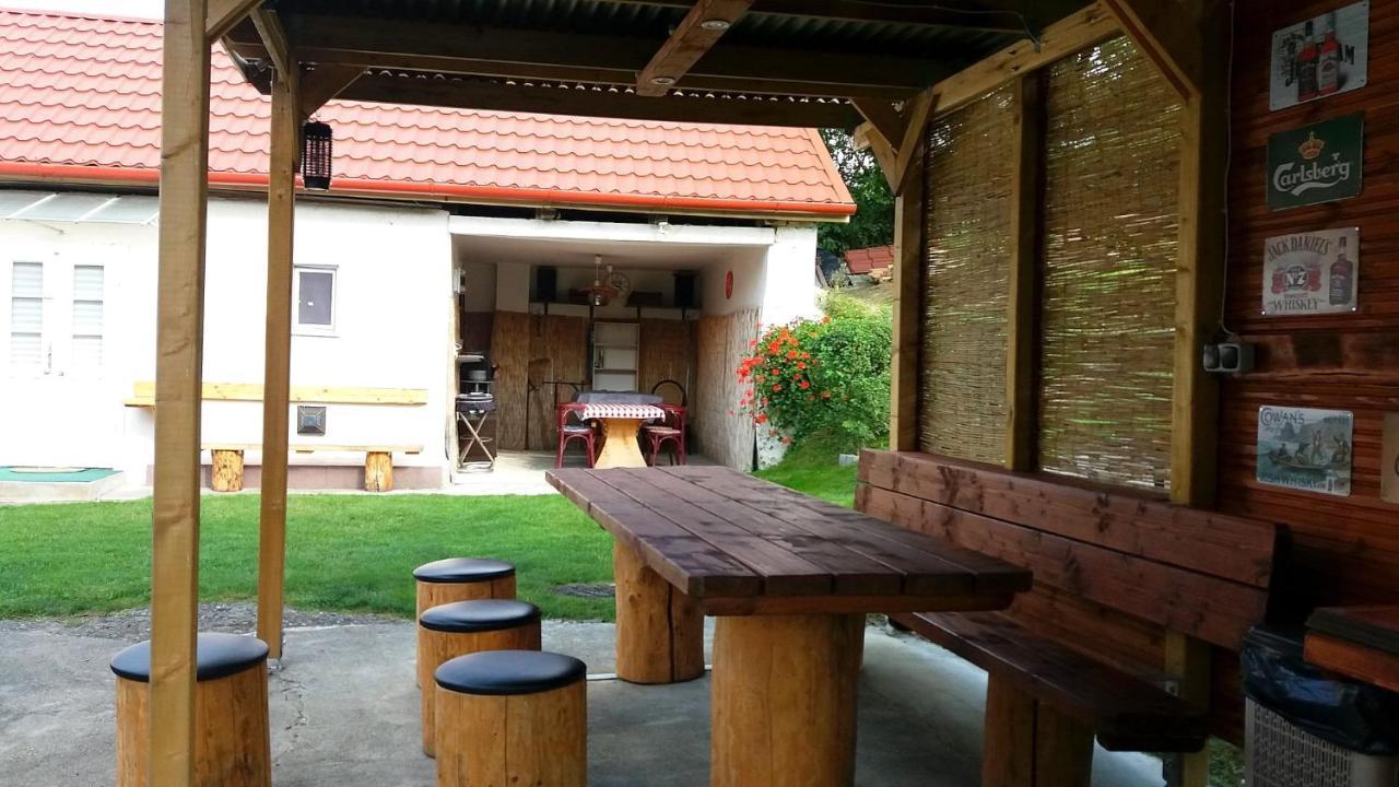 Vadaszles Vendeghaz