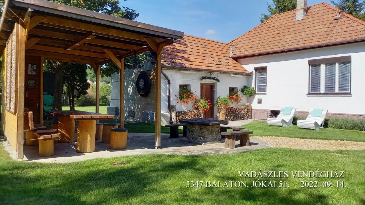Apartment Vadaszles Vendeghaz Bukkszentmarton