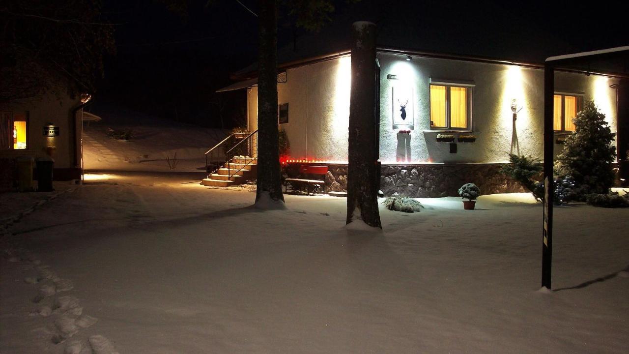 Vadaszles Vendeghaz Apartment Bukkszentmarton